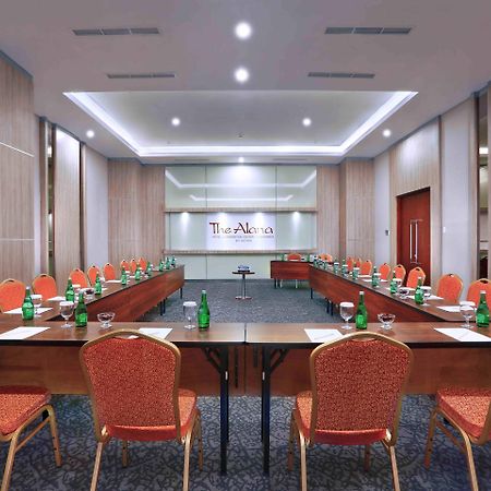 The Alana Yogyakarta Hotel And Convention Center Sleman  Dış mekan fotoğraf