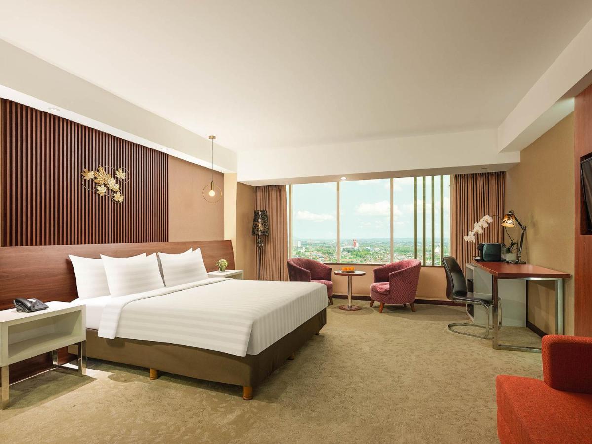 The Alana Yogyakarta Hotel And Convention Center Sleman  Dış mekan fotoğraf