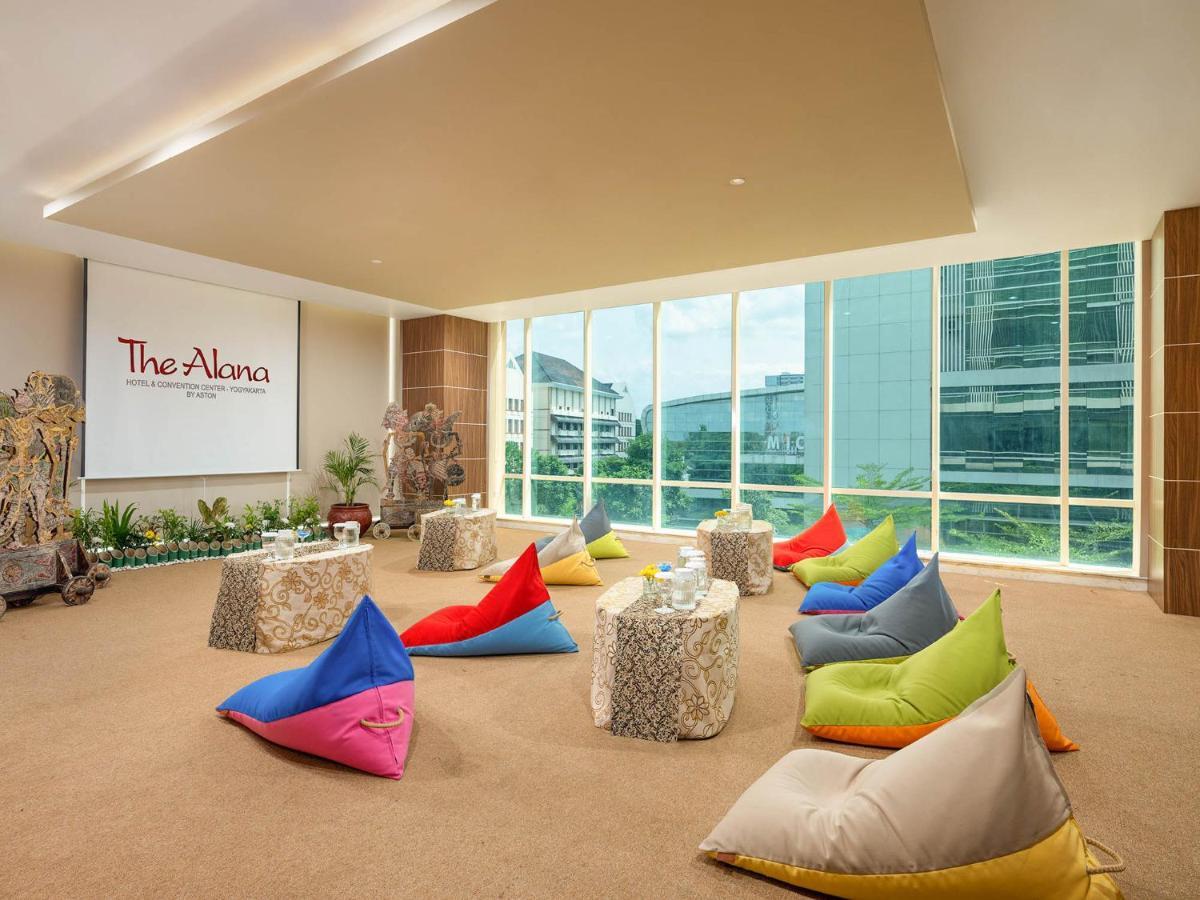 The Alana Yogyakarta Hotel And Convention Center Sleman  Dış mekan fotoğraf